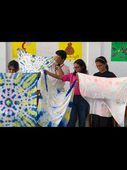 A throwback to a fun tie-dye workshop. I love exploring all different kinds of art forms.