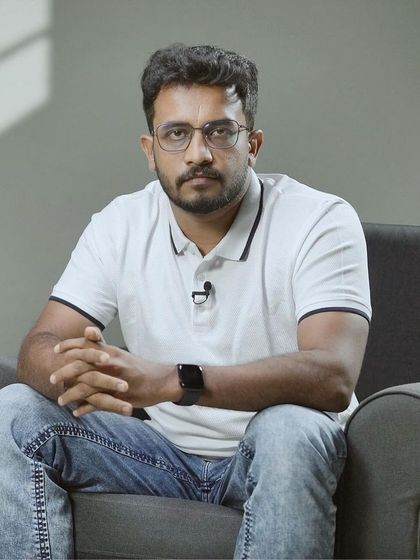 A still from the filming of my "Startup Jargon Buster" series. I enjoy creating content that makes complex financial topics easy for anyone to understand.