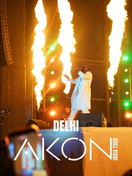 We believe in high-energy production that you can feel. This shot from Akon's Delhi concert showcases our use of spectacular pyrotechnics, perfectly timed to amplify the performance and create a visually stunning, high-impact show.