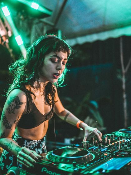 Live on the Decks photo 36