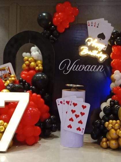 Creative & Custom Themes photo 8