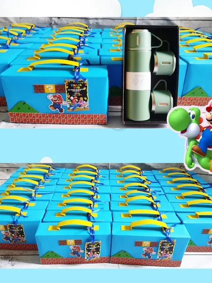 These vacuum flask sets are a wonderful gift for older kids or even adults. This batch was packaged in Super Mario themed boxes.