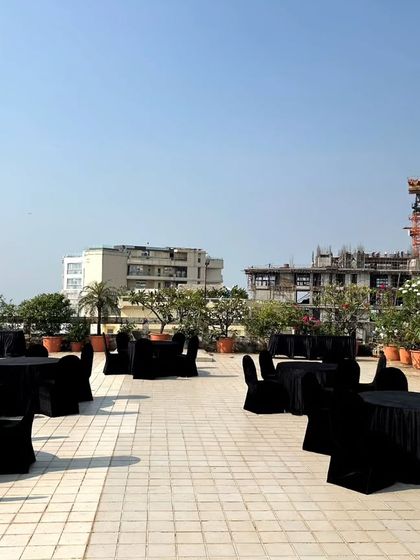 Intimate Celebrations & Anniversaries photo 8