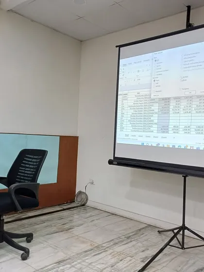 Projecting Success: Using Visuals in Technical Training. During our Advanced Excel workshop, we use projectors to demonstrate complex functions and formulas live. This ensures everyone can follow along and understand the practical application of each skill.