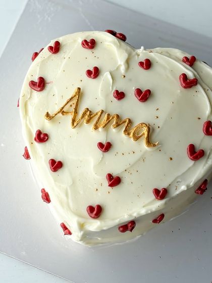 Gobble Cake - Designer & Bento Cakes Elegant Buttercream & Floral Art photo 36