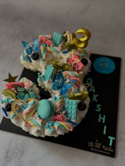 Kopal Bhargava - Number, Letter & Bento Cakes Number & Letter Monogram Cakes photo 4