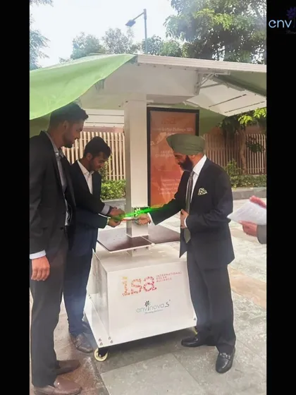 The inauguration of our Smart Solar Hut at the Ministry of New and Renewable Energy (MNRE) in Delhi. The ribbon was cut by Shri Bhupinder Bhalla, Secretary to the Government of India, MNRE.