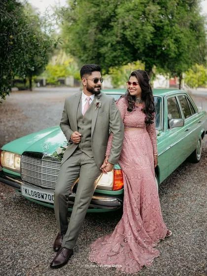 Ameera and Richard's post-wedding shoot with a classic car blends vintage style with modern romance. I love creating these stylized portraits that tell a unique story about you as a couple.