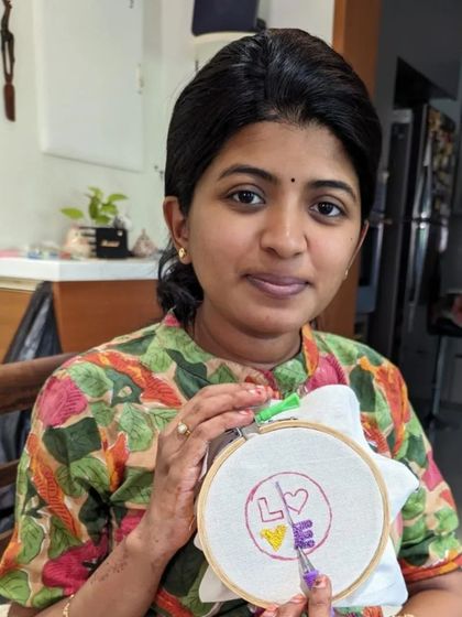 A personalized piece with initials and a heart, showing how you can customize your creations.