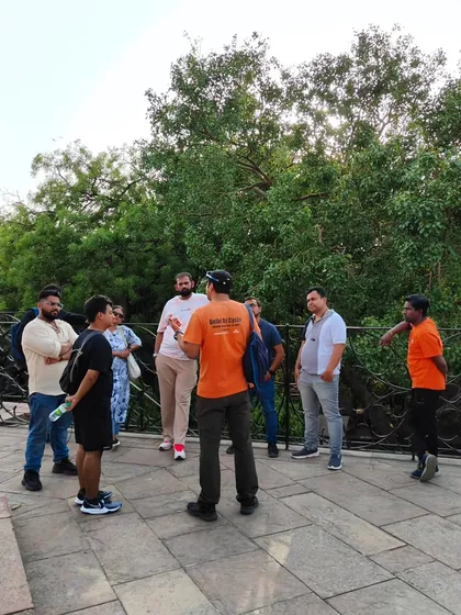 A guide interacts with a group on the Northern Ridge. Our tours are conversational, encouraging questions and discussions to make the experience more engaging.