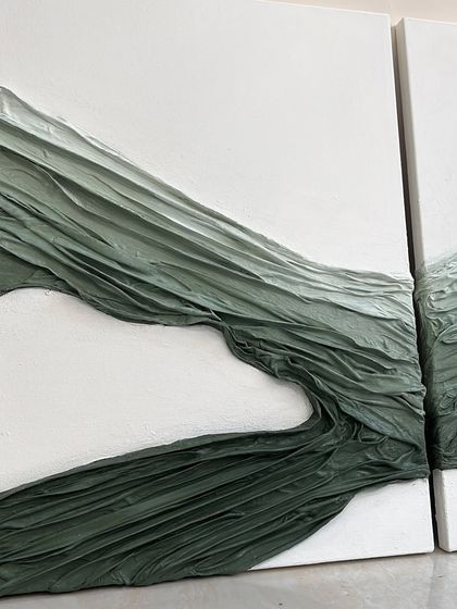 A closer look at how the two panels of the green diptych meet. I take great care to ensure that multi-panel pieces align perfectly to create a seamless, unified image.