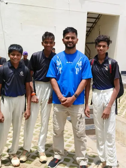 It's always inspiring for young players to meet professional cricketers. Here's Arnav with RCB player Manoj Bhandage after an ice bath challenge.