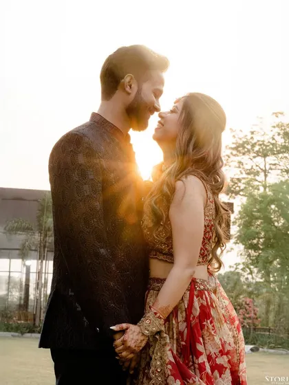 Amrit and Akarshika bathed in the golden hour light. I love using natural light to create warm, romantic, and timeless pre-wedding portraits that feel both artistic and real.
