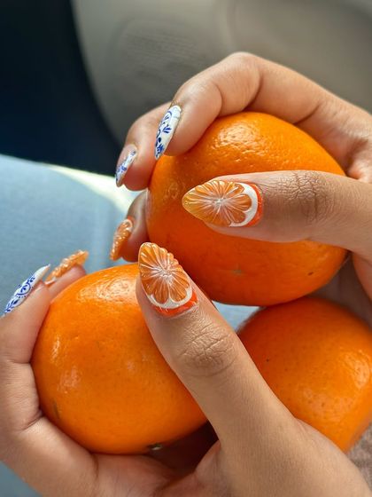 The finished Mediterranean-inspired set, looking good enough to eat. The 3D orange slices add a fun, tactile element to the design.