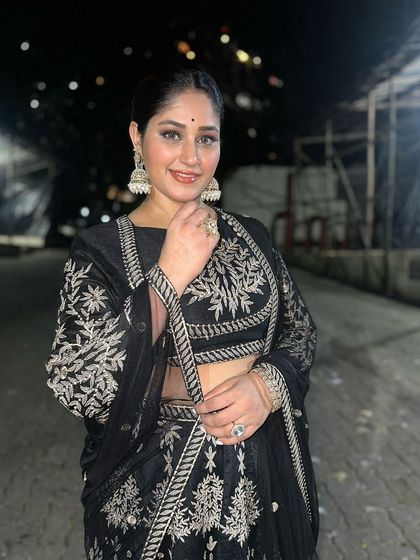 Date The Ramp - Designer & Occasion Wear Rental Celebrity Closet on Rent photo 56