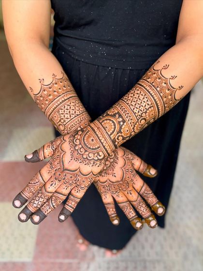 Mitali - Mehendi for Special Occasions Celebrating New Beginnings: Baby Shower Mehendi photo 16