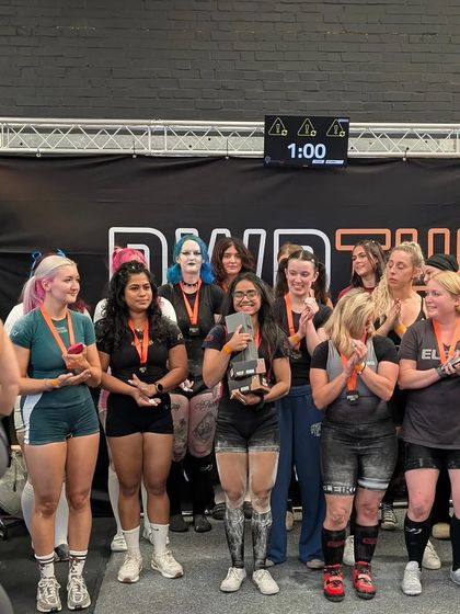 Sharvari qualifying for British Nationals by winning the PWRTHR Autumn Classic. She set East Midland records in the squat (122.5kg), bench (67.5kg), and total (322.5kg) despite having no handler on meet day.