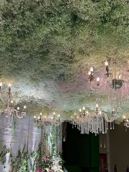 Ethereal Gardens: White & Green Decor photo 41