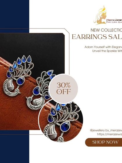 Here are the peacock studs in a vibrant royal blue. This color is bold and eye-catching, perfect for when you want your accessories to be the star of the show.