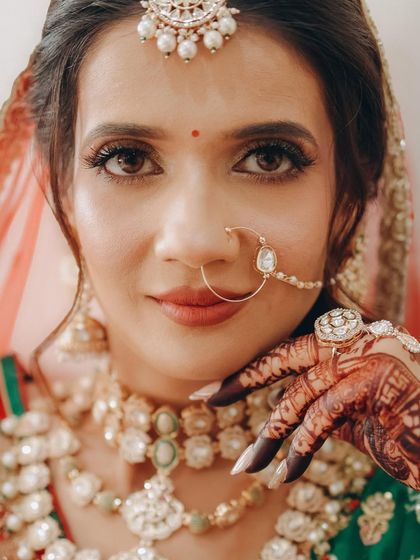 Traditional Bridal Looks photo 15
