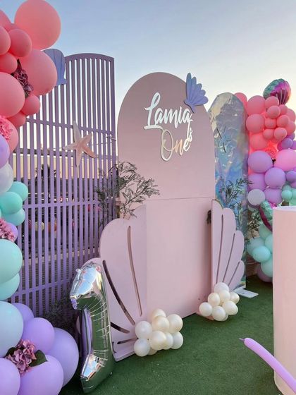 Enchanted Worlds: Gardens, Mermaids & Unicorns photo 24