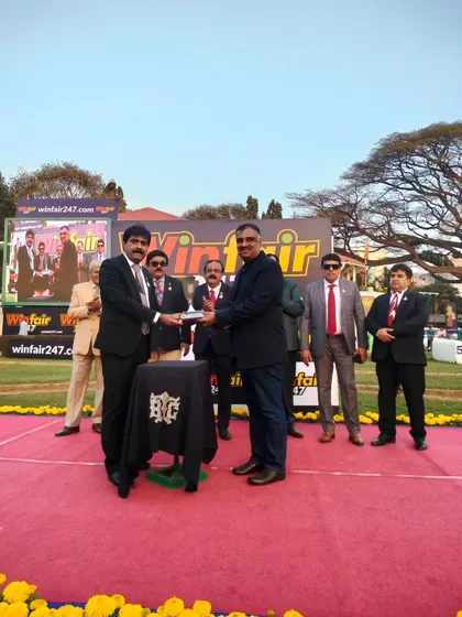 The Totalizator Cup presentation.