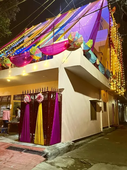 A street-level view of the wedding home, ready to welcome guests.