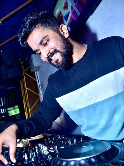 Live the life you choose. A happy moment captured during a set.