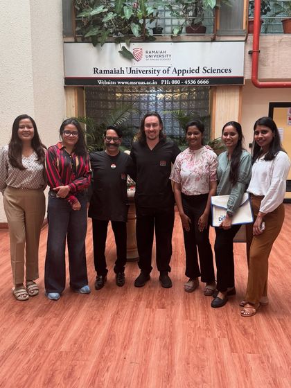 After a long break due to the pandemic, it was wonderful to attend a clinical conference again. Pictured here with esteemed colleagues at the DIAS academy in 2025.