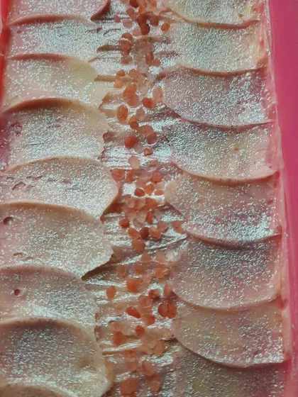 This is the wet top of my HOPE soap, a rose-scented bar from my spring collection. I create the texture with a spoon and add a line of Himalayan pink salt for a beautiful finish.
