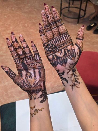 Umesh Kumar - Festival & Occasion Mehandi Intricate Rajasthani & Full Hand Designs photo 7