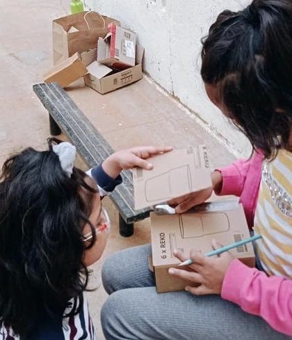 The Earth School - Montessori Primary & Elementary Program Hands-On Science & Nature Study photo 40