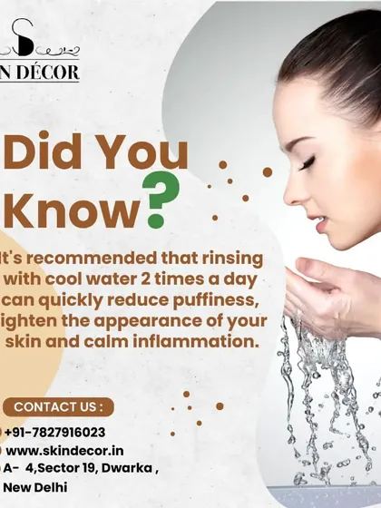 A simple tip for your skin: rinsing your face with cool water can help reduce puffiness and calm inflammation. It's a quick and easy step to incorporate into your daily routine.