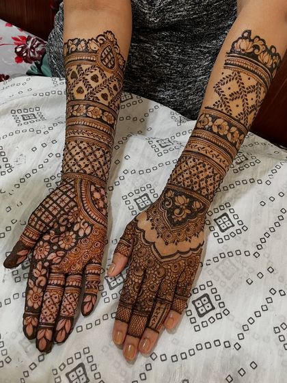 Engagement & Siders Mehendi photo 15