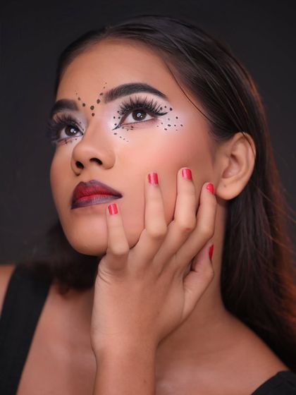 Editorial & High-Fashion Artistry photo 38