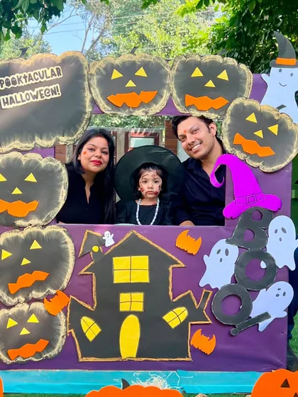 A sweet family photo from our Halloween event. We are so grateful to all the families who participated and made it a memorable day.