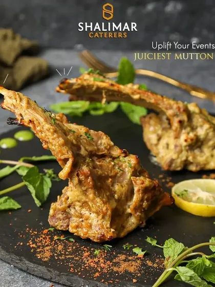 Our succulent Mutton Chops are seasoned and grilled to perfection. They are a guaranteed showstopper that will elevate your Iftar feast.