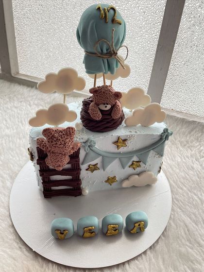 Drishtii Anandd - Custom Celebration Cakes Half-Birthday Cakes photo 7