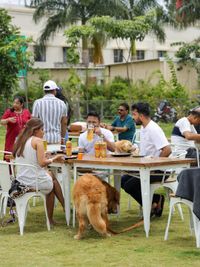 Pet-Friendly Cafe & Restaurant