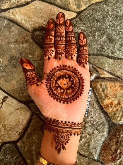 Elegant Designs for Parties & Guests photo 47