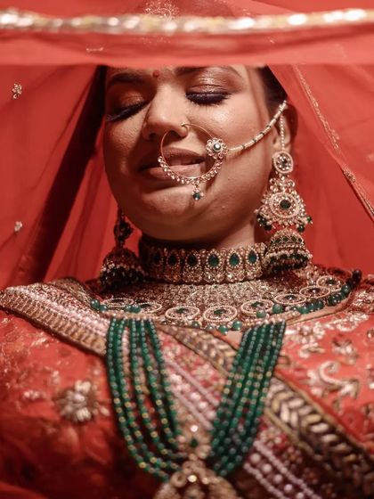 Iconic Bridal Portraits photo 43