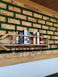 Custom Art & Decor