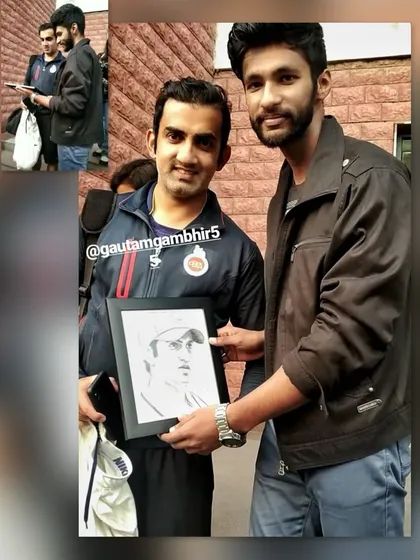 Gifting a portrait to Gautam Gambhir. These interactions with cricket legends are a huge source of motivation for my work.