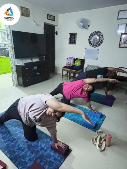 Livstylrs - Personal Fitness Training Yoga for Flexibility, Core, and Calm photo 19