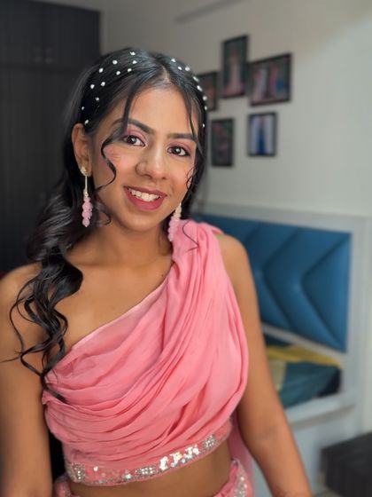 Sangeet & Mehendi Glow photo 26