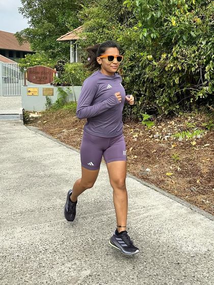 A duplicate of image 84. Running in my Adidas Supernova Rise.