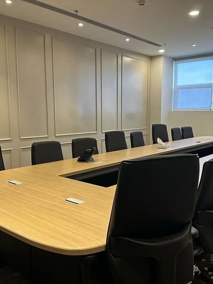 Professional Environments: Office & Commercial Design photo 3