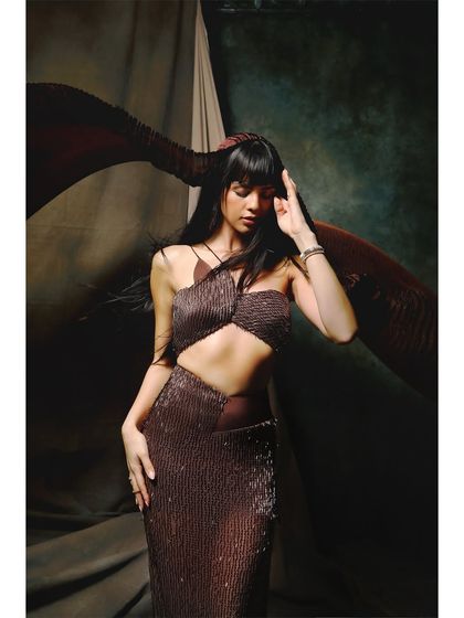 Couture Campaigns: Sculptural Forms photo 27