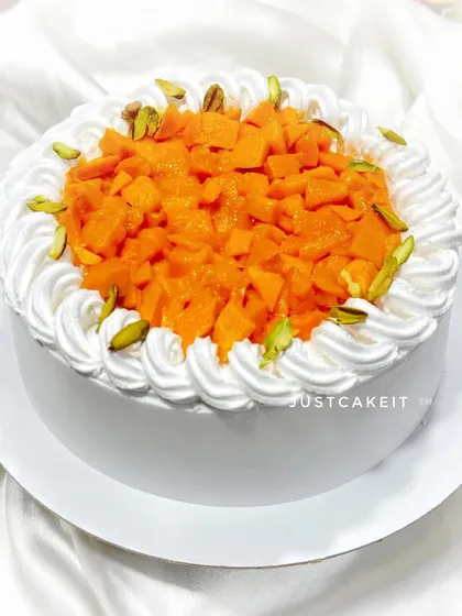 This is my seasonal bestseller, the Mango Cream cake. I make it only with the best quality, sweet mangoes, and it's a flavour that my clients absolutely rave about. It’s a simple, elegant, and incredibly delicious choice.