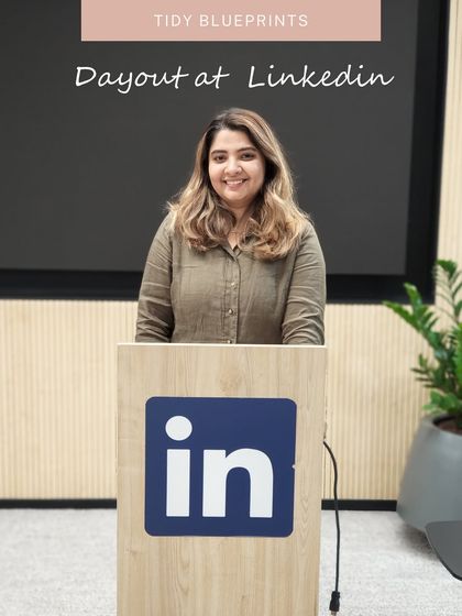 It was an honor to stand at the LinkedIn podium and share my passion for organization. My goal is to bring practical, stress-reducing habits to the corporate world, helping teams clear their desks and their minds.